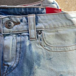 True religion shorts